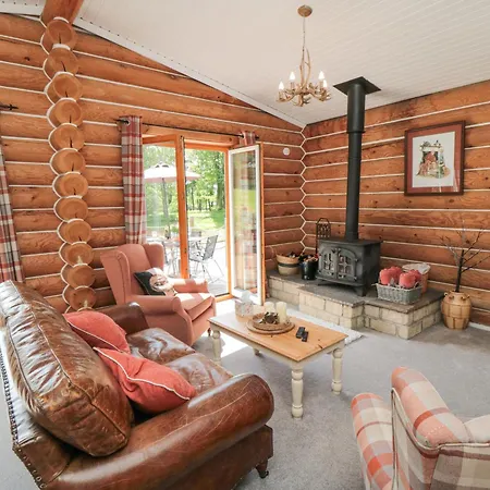 펜션 The Log At Irton Manor 스카버러