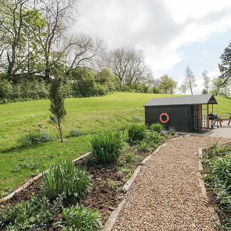 Semesterbostad The Log At Irton Manor